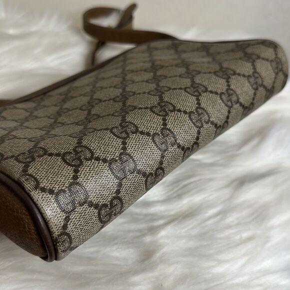 💯Authentic Preloved Gucci crossbody bag w/ Cherryline🍀 - Picture 11 of 14